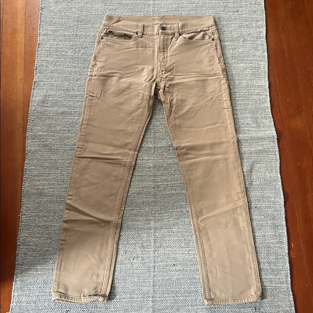 Banana Republic Traveler Slim Fit Men’s Khaki Jean Pants 32x32